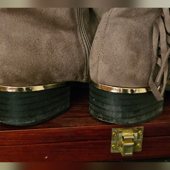 Lady Couture Over The Knee Fringe Boots - Picture 4 of 6